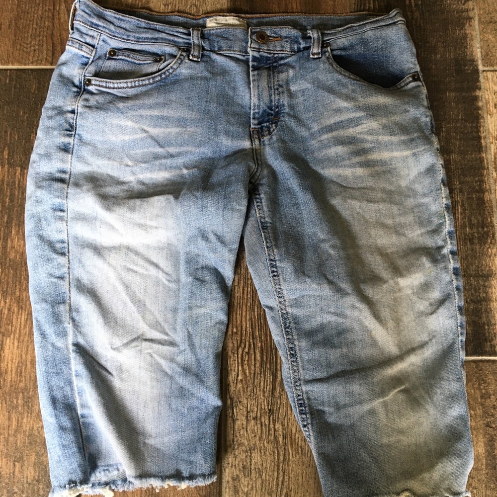 American Eagle Bermuda Shorts